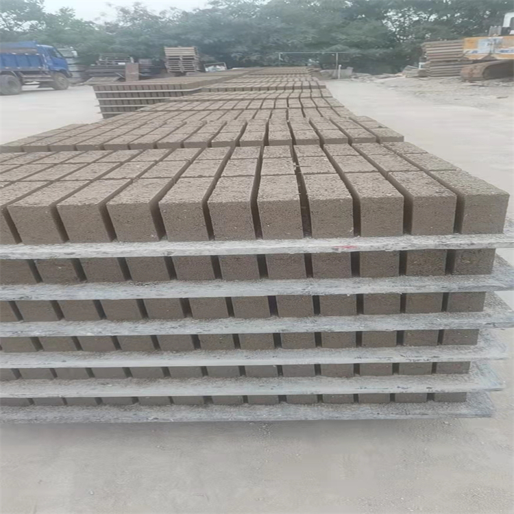 鴻發(fā)建材 深圳領(lǐng)先的輕質(zhì)建筑材料生產(chǎn)廠家，專業(yè)批發(fā)水泥實心磚與輕質(zhì)水泥磚